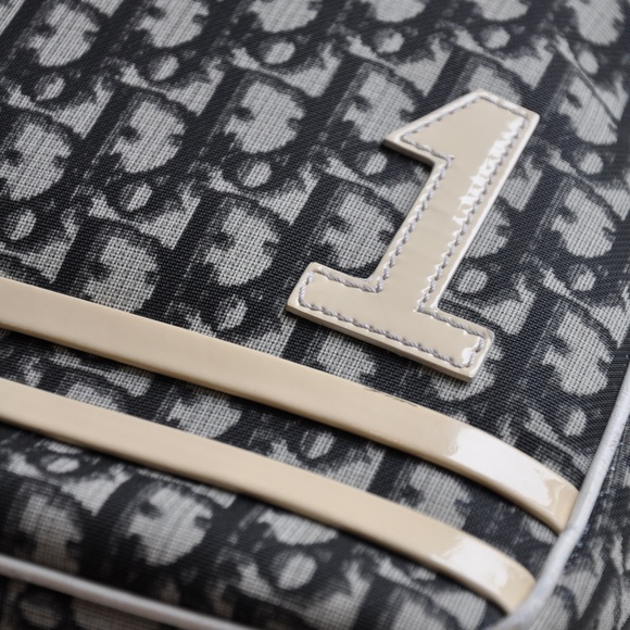 DIOR Coated Canvas Oblique Jacquard Crossbody Bag - Picture 3 of 7